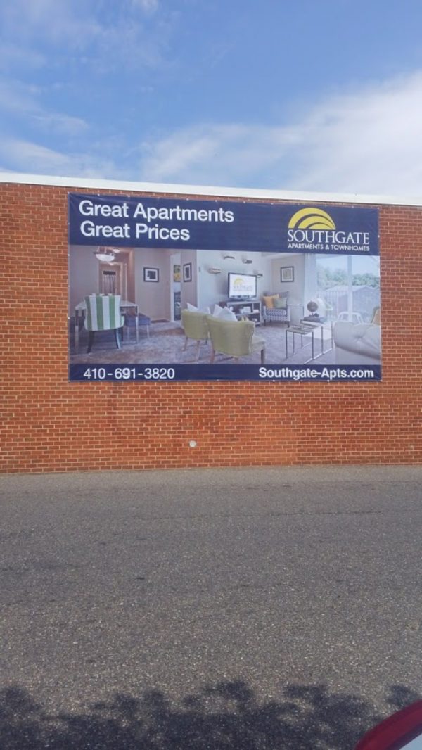 Banner Installed On Building by Sign Central, Inc.